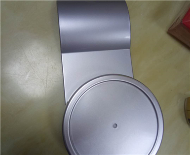 銀白免（miǎn）噴（pēn）塗ABS化妝品運用案例（lì）